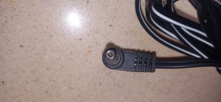 CARGADOR MODEL HK28G-3.6-100