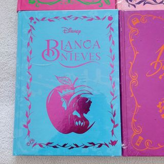 4 libros Disney La cenicienta Encanto..