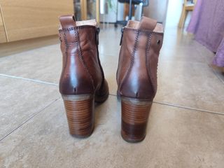 Botines marrones