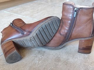 Botines marrones