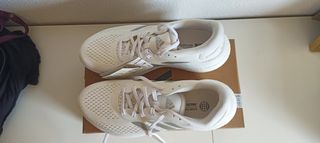 Zapatillas adidas Supernova