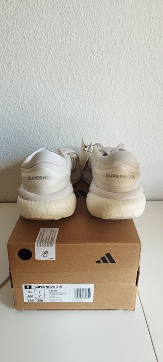 Zapatillas adidas Supernova