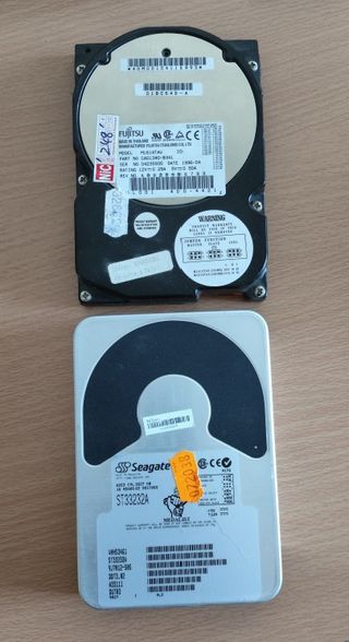 Discos IDE Vintage Fujitsu M1614TAU Segeate ST3323