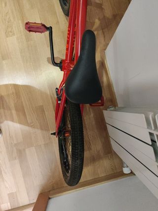 BMX btwin wipe 320 en excelente estado