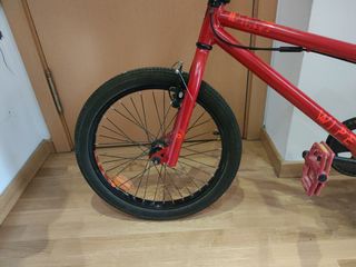BMX btwin wipe 320 en excelente estado