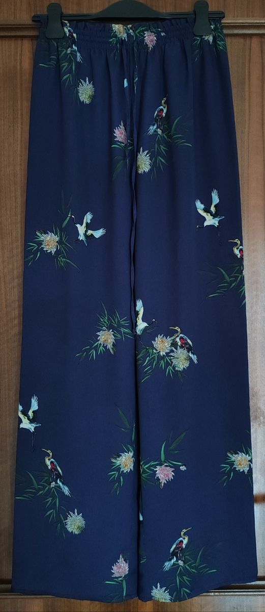 Pantaloni Zara blu notte con disegni