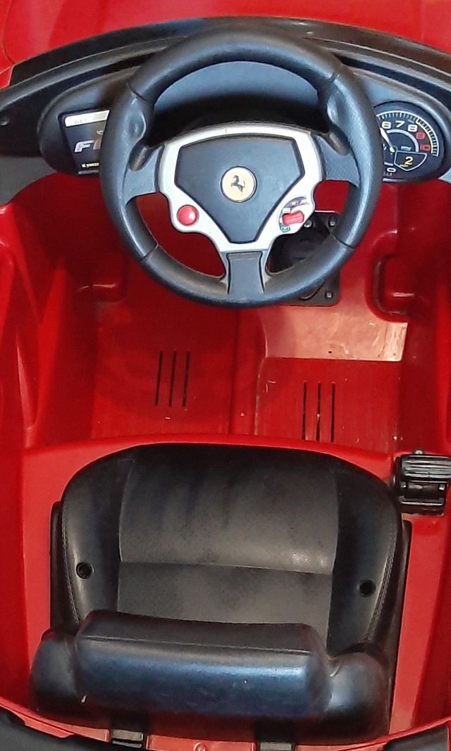 Coche de bateria Ferrari Sin mando
