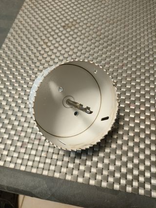 Corona de sierra para madera y plástico 