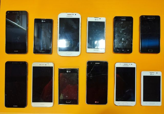 Lote de móviles smartphone