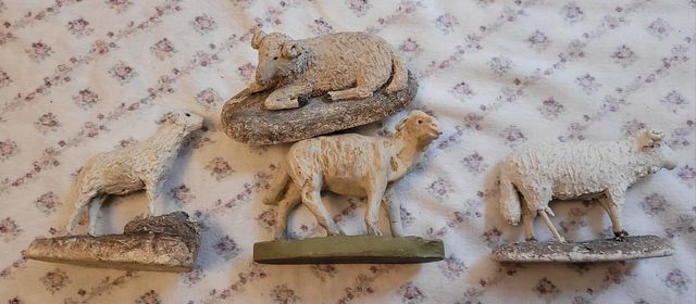 Figuras de belen Olot y Castells