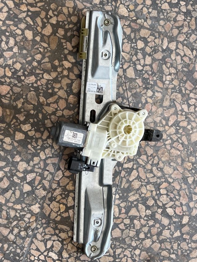 Cerradura y elevalunas focus mk3