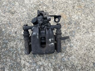 Pinza trasera derrcha mercedes citan