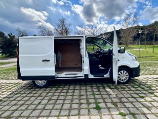 Renault Trafic 2.0 DCI 115 CV | FINANCIAMOS 100% 