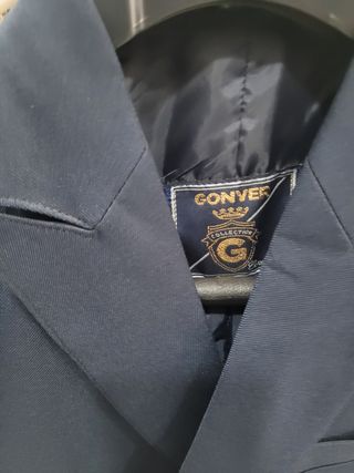 Traje de comunión 20 euros, talla11 años