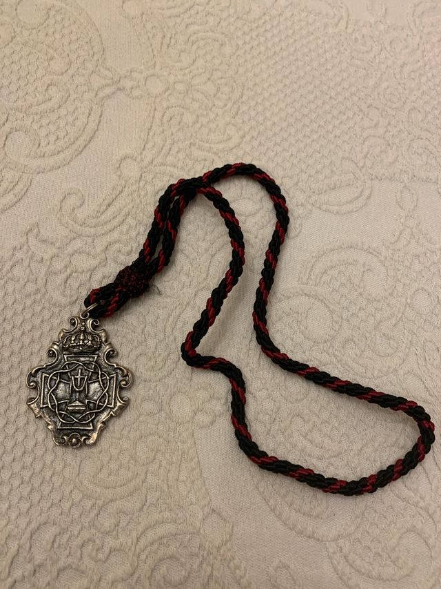 Medallas de hermandades