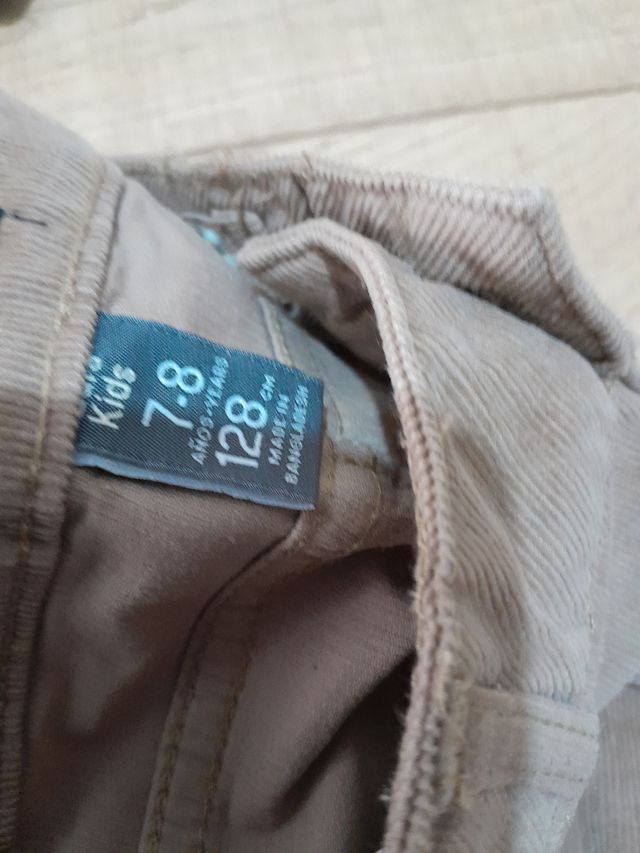 Lote pantalones talla 5-6 años y 7-8 año