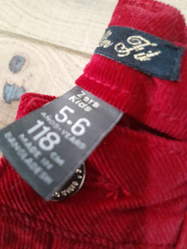 Lote pantalones talla 5-6 años y 7-8 año