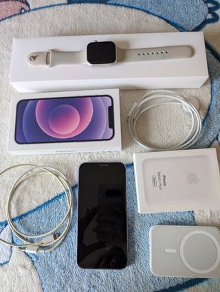Pack iPhone 12 apple watch s7