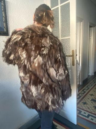 Abrigo de zorro plateado 