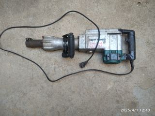 Makita  , usado, para Reparar o piezas.