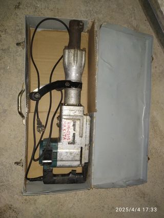 Makita  , usado, para Reparar o piezas.