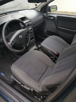 Opel Astra 2003