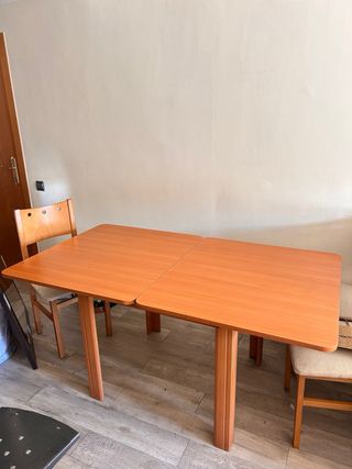 Juego mesa y sillas comedor