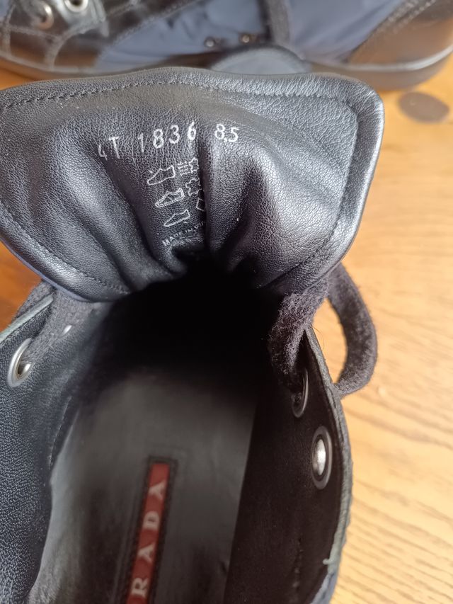 Prada hight top snakers