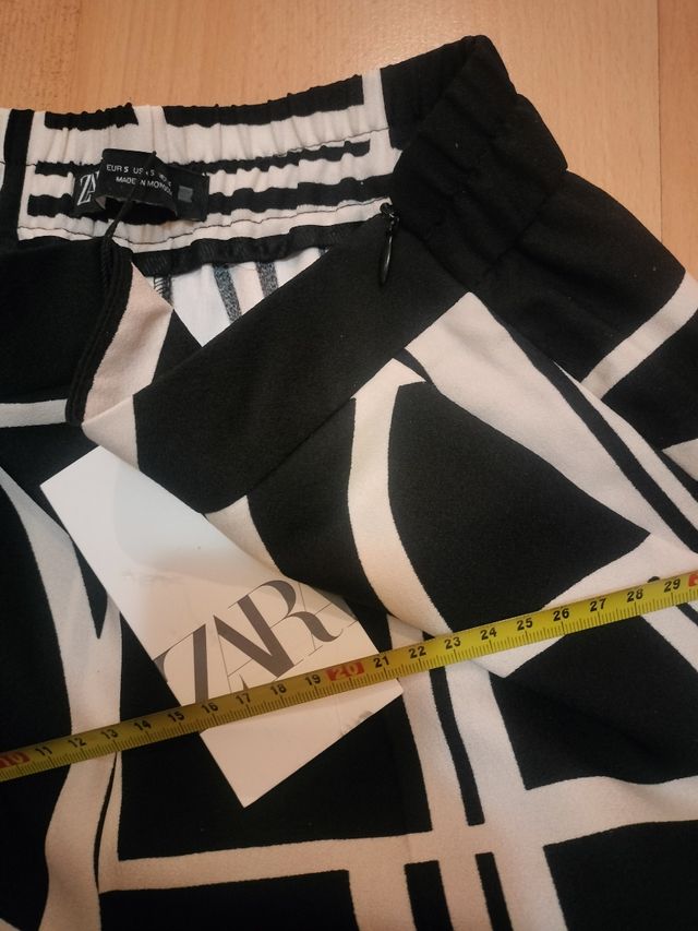 Pantalón fluido Zara S