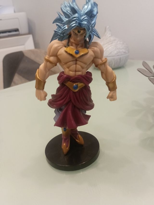 Figura Broly