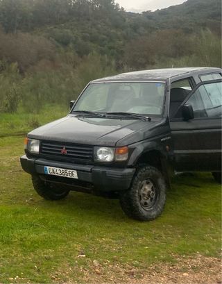 Se vende o se cambia Mitsubishi Montero 1998