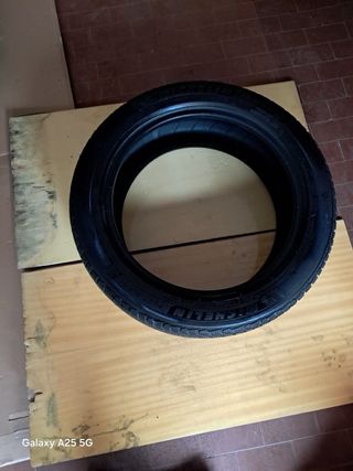Gomme invernali Michelin 215/50 R18