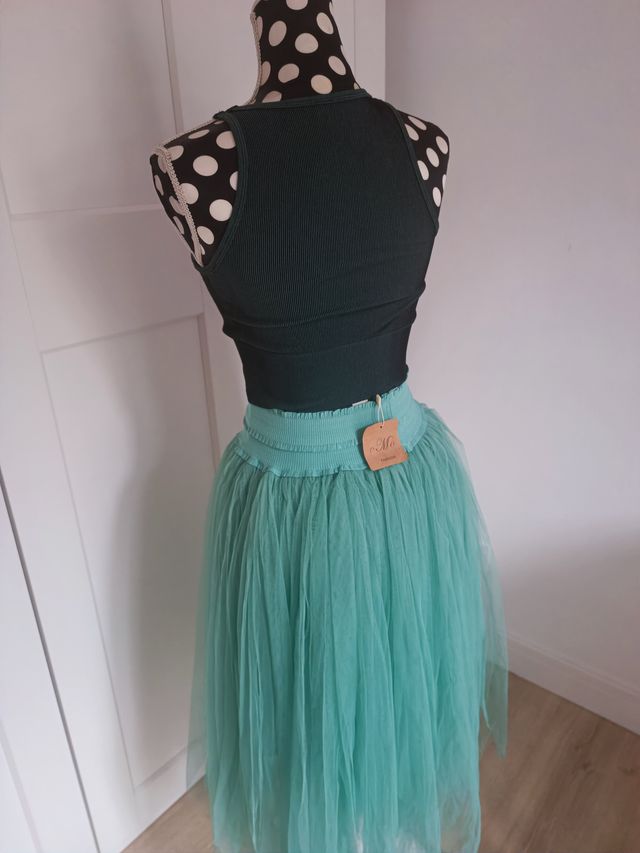 Falda de tul en color verde menta