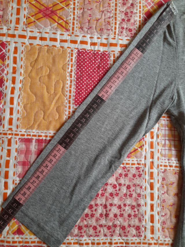 Top grigio marca Motivi