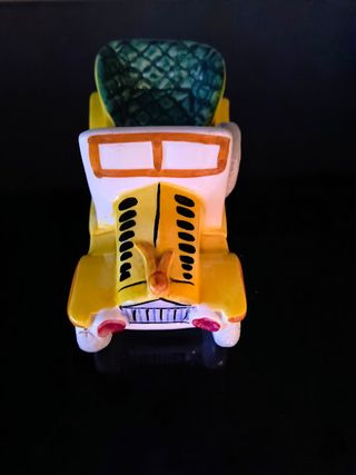 auto d epoca in ceramica vintage