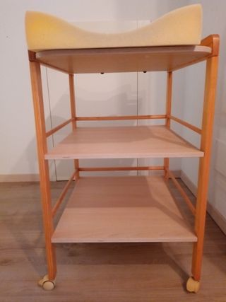 Fasciatoio in legno con materassino