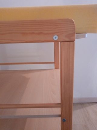 Fasciatoio in legno con materassino