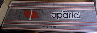 Caja de azulejos marca Aparici