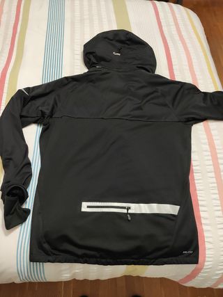 Chaqueta Nike para entrenar. XL