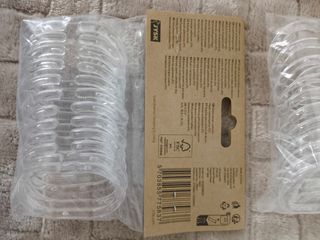 Argollas plástico para cortinas de dicha