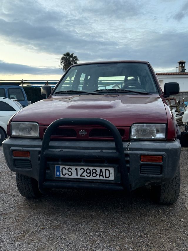 nissan terrano 2