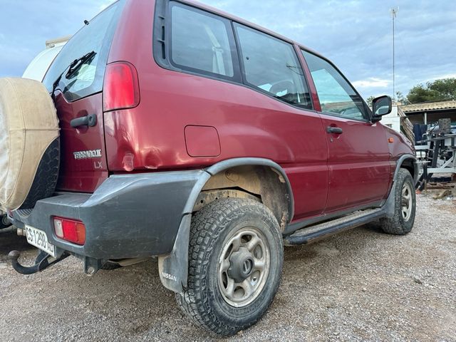 nissan terrano 2