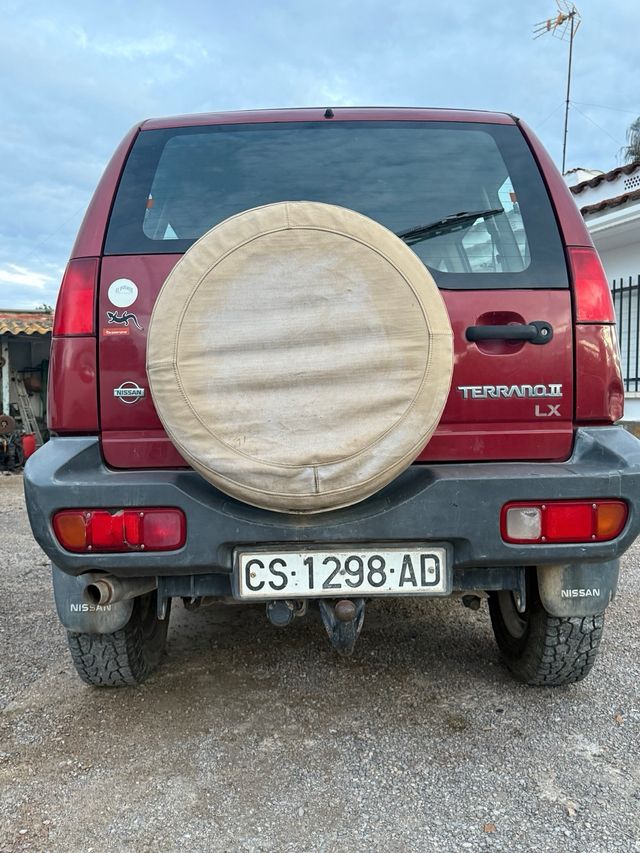 nissan terrano 2