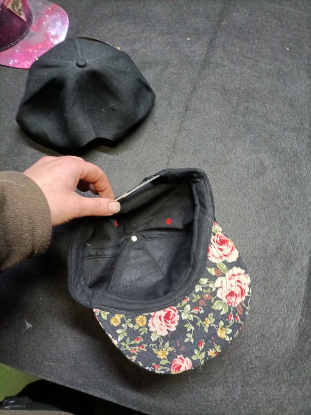 Gorras mujer de marca a estrenar