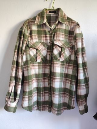 Sobrecamisa oversize de entretiempo