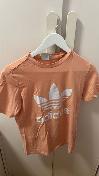 Camiseta Adidas mujer talla 36 salmón, manga corta