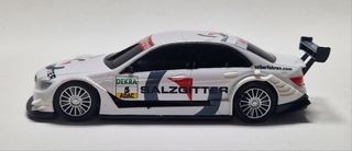 Scalextric compact Mercedes Classe C