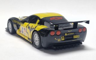 Scalextric compact Chevrolet Corvette