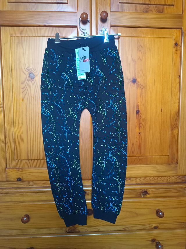 Chándals pantalón, camiseta, jersey, chaquetas