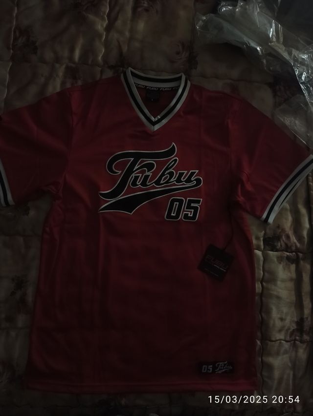 Camiseta Retro Fubu talla L